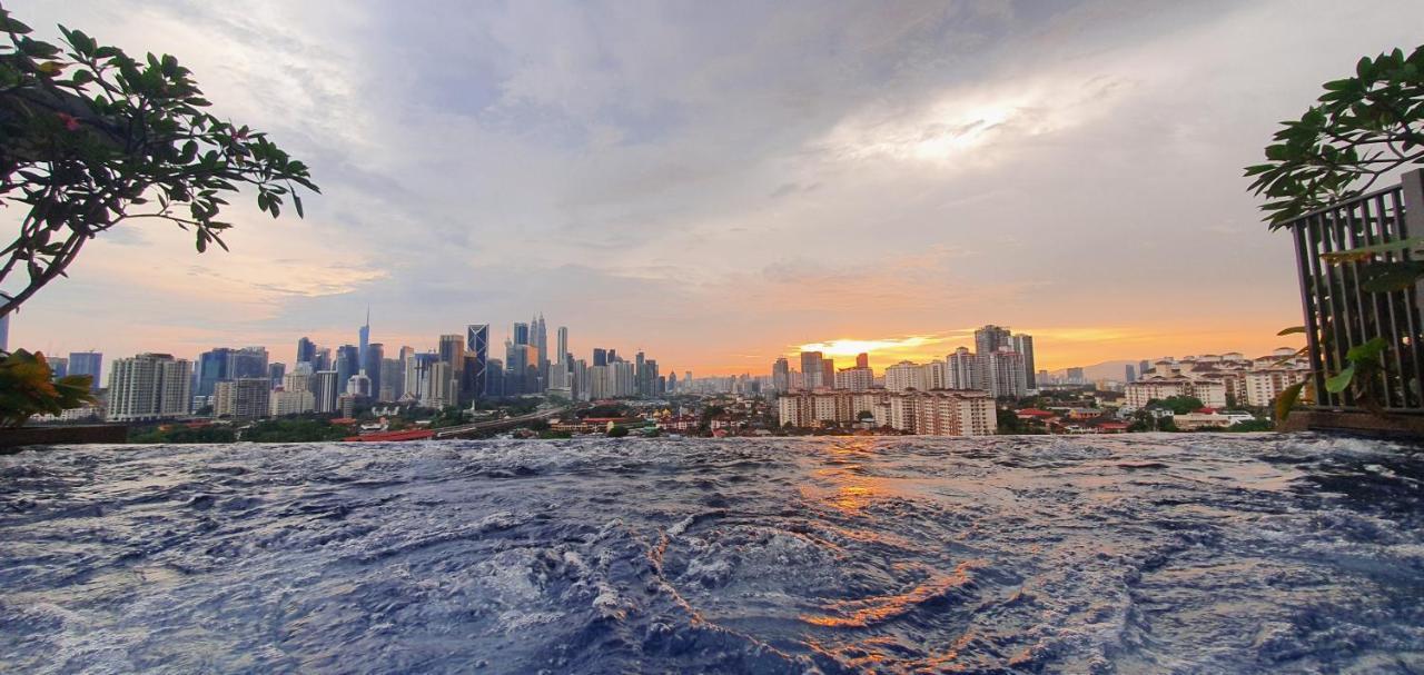 Studio Near Klcc And Lrt With Superb View Kuala Lumpur Exteriér fotografie